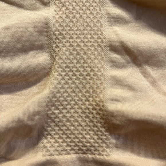 2/$30 LULULEMON In the Flow Tank - Heathered Butter Pink - Picture 5 of 6